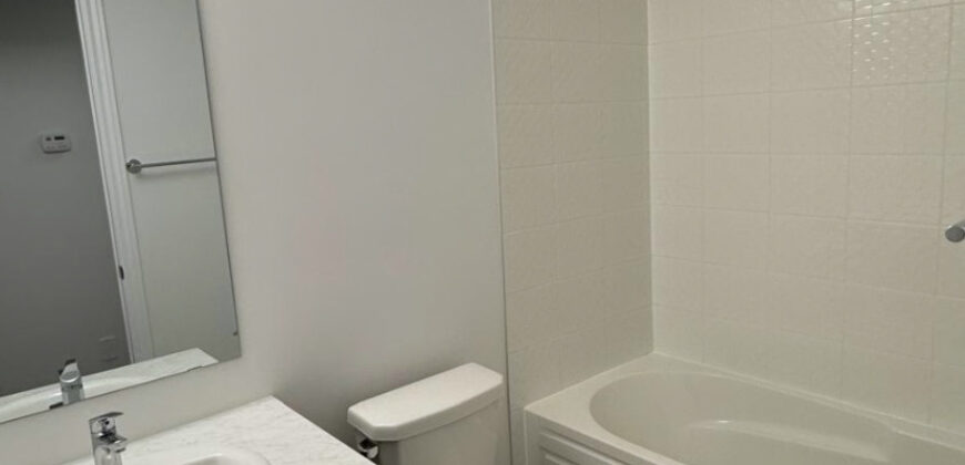 Att/Row/Twnhouse 3-Storey