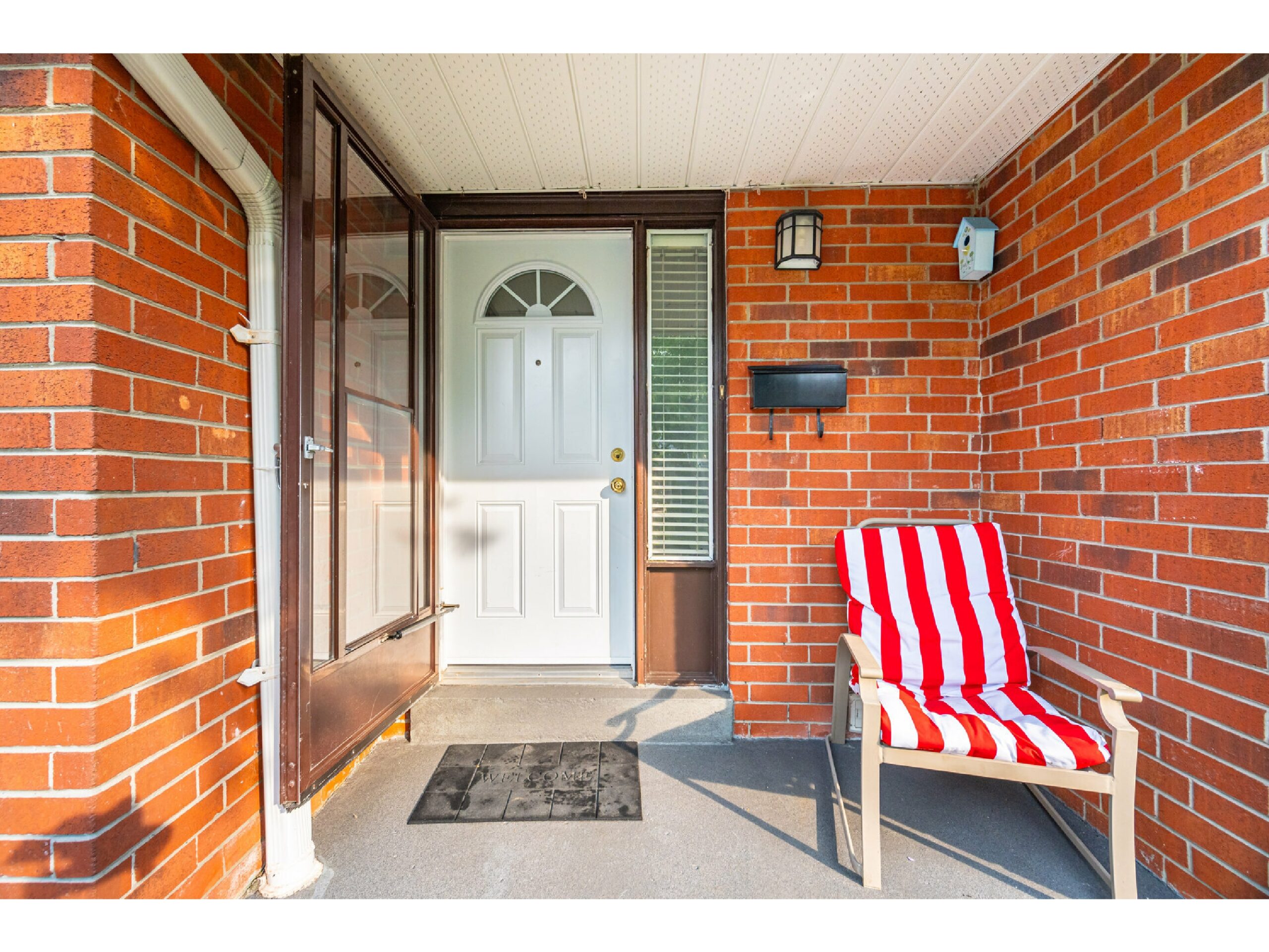 Condo Townhouse 2-Storey